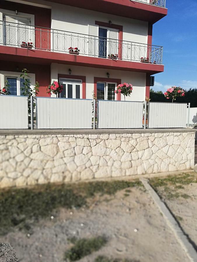 Apartmani Sladic Skradin Exterior foto